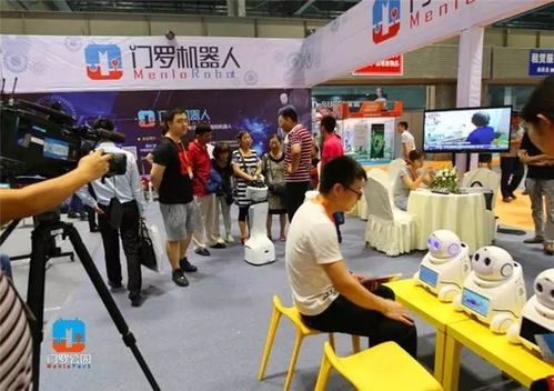 智慧養(yǎng)老新體驗(yàn) 周末，來(lái)和機(jī)器人約個(gè)“慧”吧